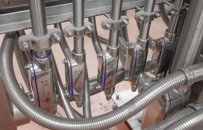 multiple Robroy Stainless fittings in application